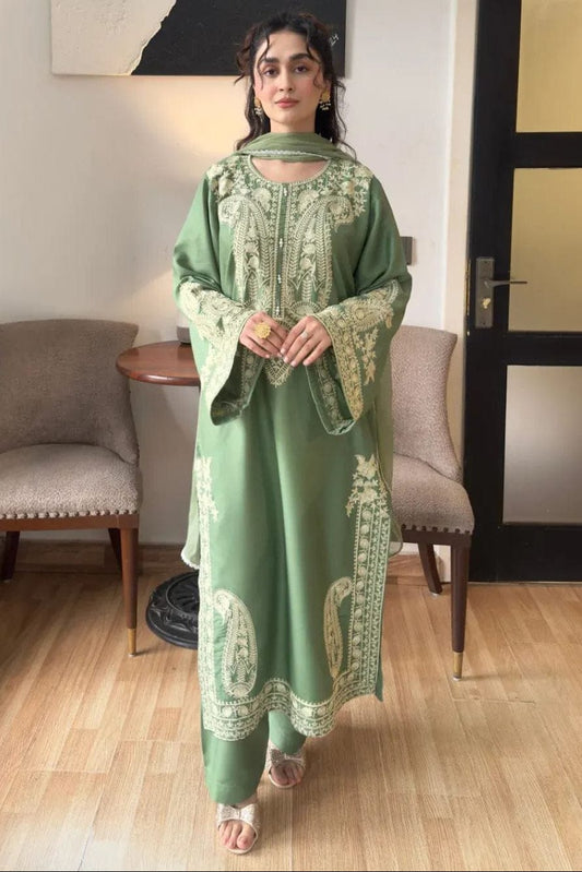 RR-MR2740 Unstitched Embroidered Lawn Suit 3pc With Bamber Chiffon Embroidered Dupatta