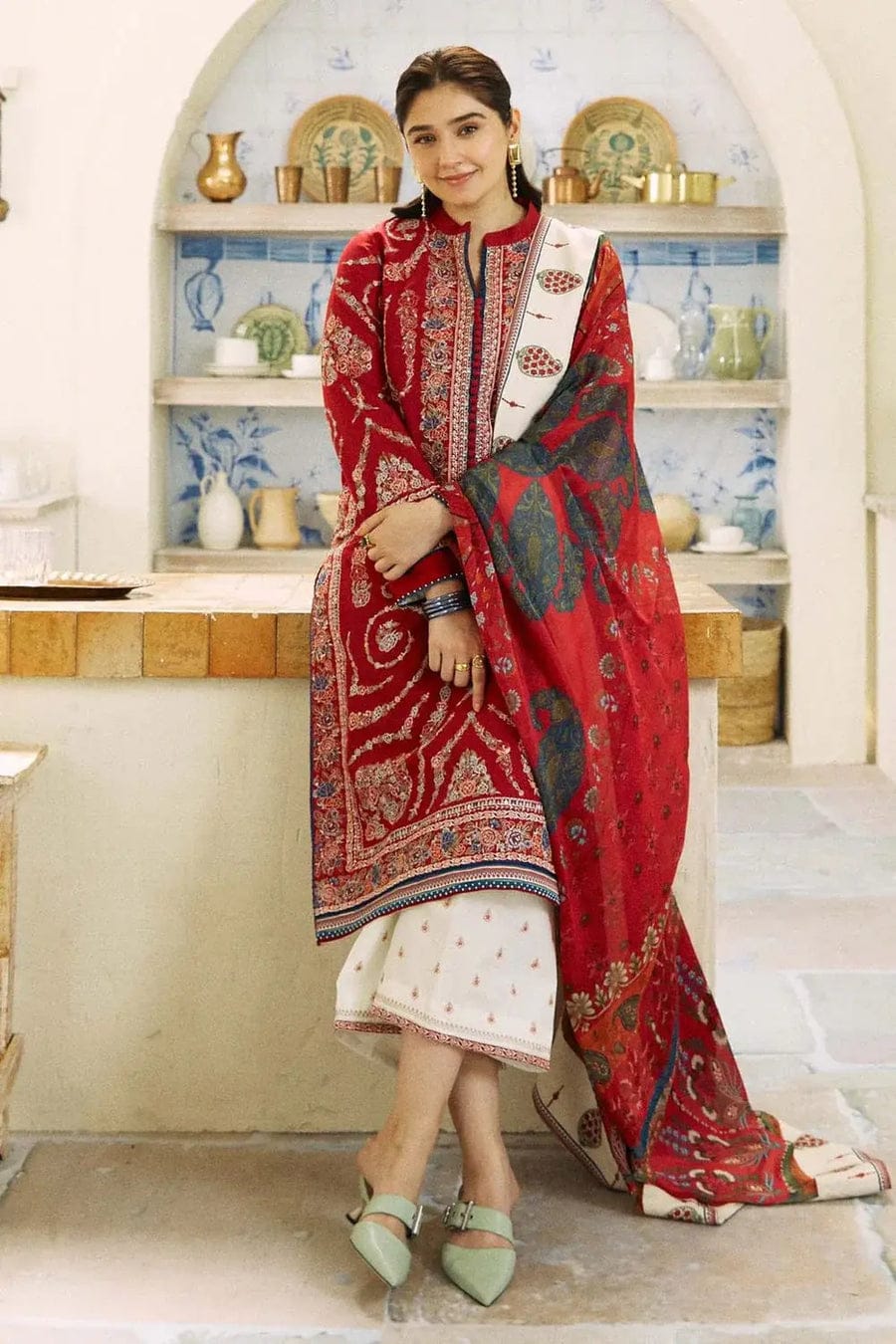 RR-ZS2550 Unstitched Fully Embroided Lawn Suit With Cotton Lawn Digital Printed Dupatta