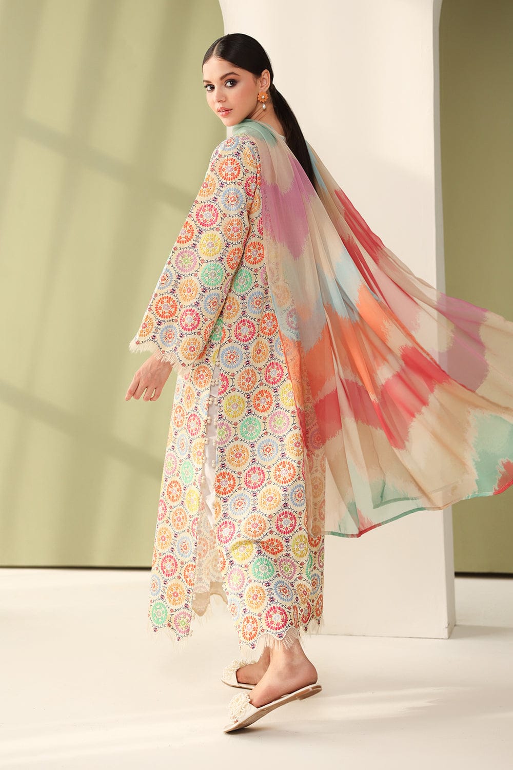 RR-01 Unstitched Digital Lawn 3pc With Digital Crinkle Dupatta