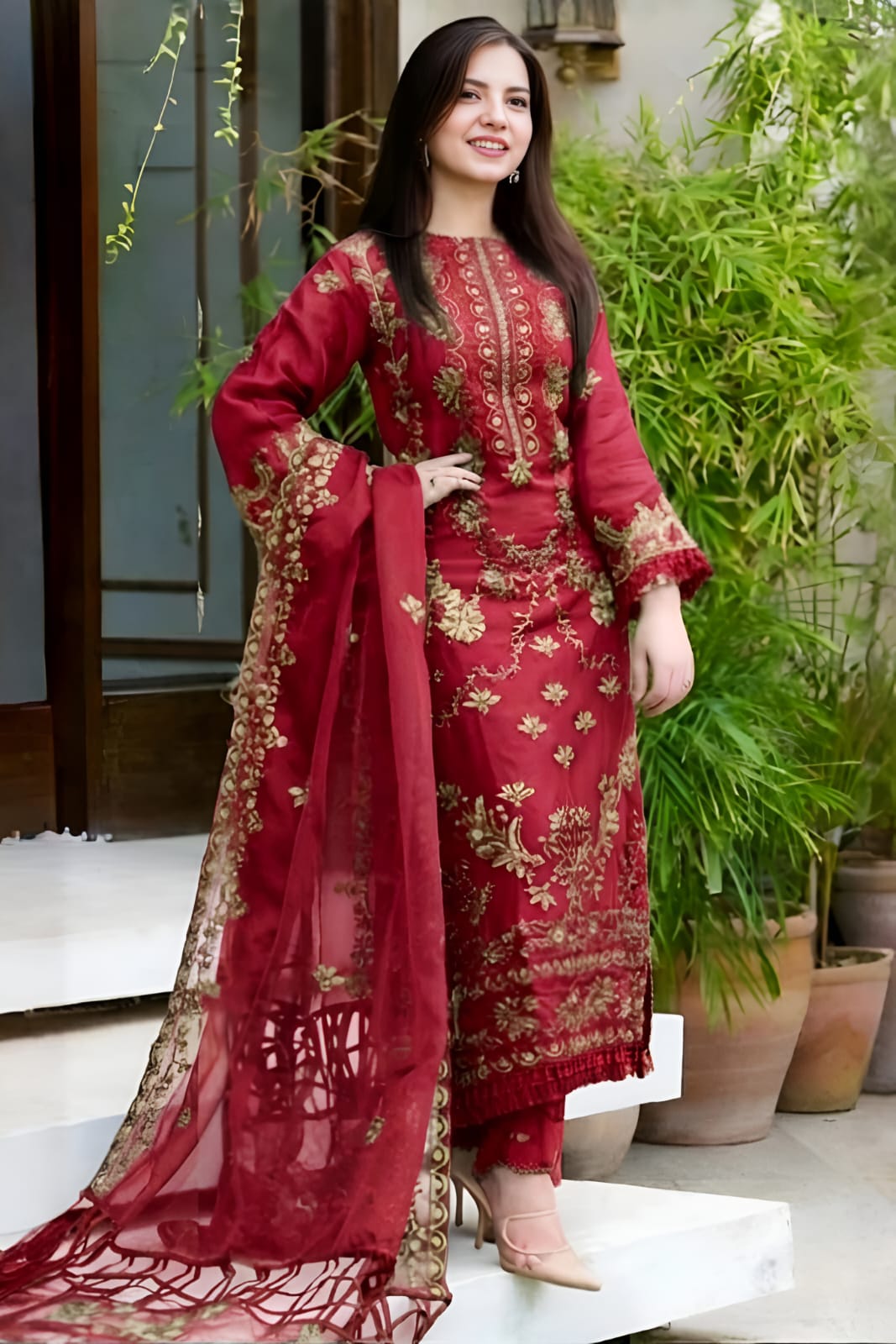RR-1101 Un-Stitched Lawn Embroidered 3pc With Organza Embroidered Dupatta